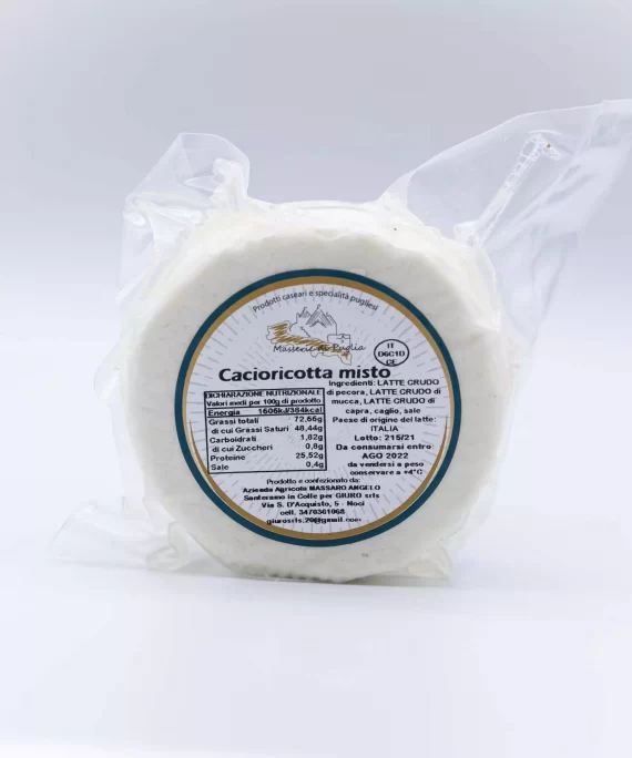 le-masserie-di-puglia-prodotti-caseari-e-specialita-pugliesi-cacioricotta-misto-capra-mucca-formaggio